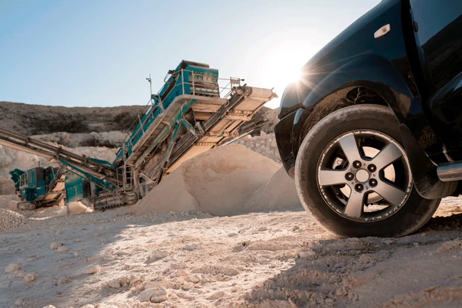 alquiler de camionetas para minas