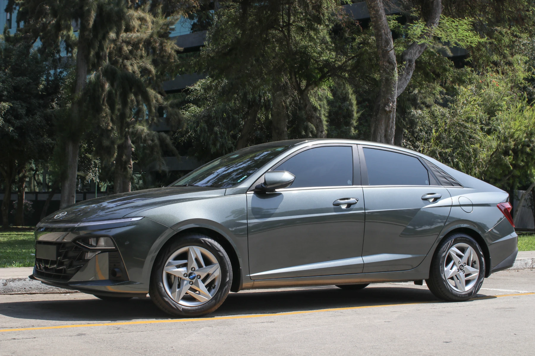 LATERAL IZQUIERDO CRR-565